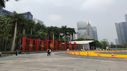 汪峰官宣新恋情，否认婚内出轨女网红